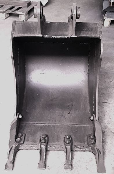Ківш 0,25 м3 (600 мм) JCB 3cx р00001413 фото